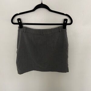 Divided size 4 grey mini skirt